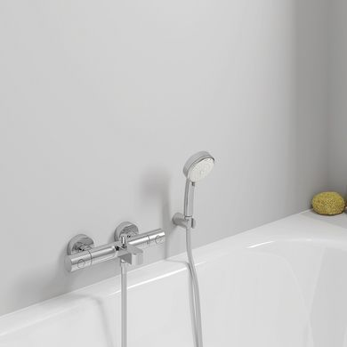 На фото Смеситель для ванны Grohe Grohtherm 800 Cosmopolitan 34567000 с термостатом Германия