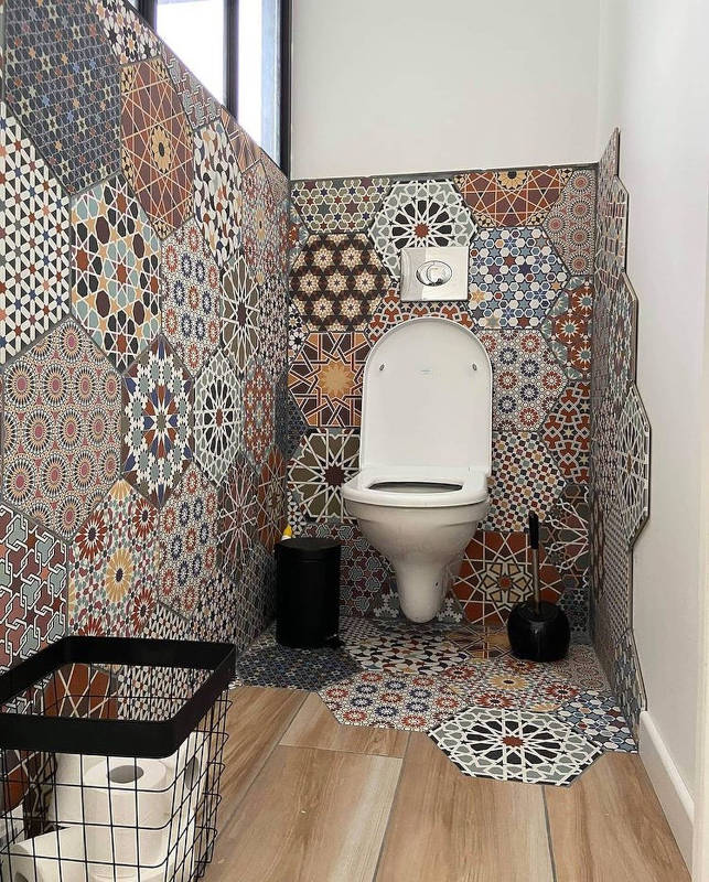 Фото дизайн ванной комнаты с мозаикой и плиткой